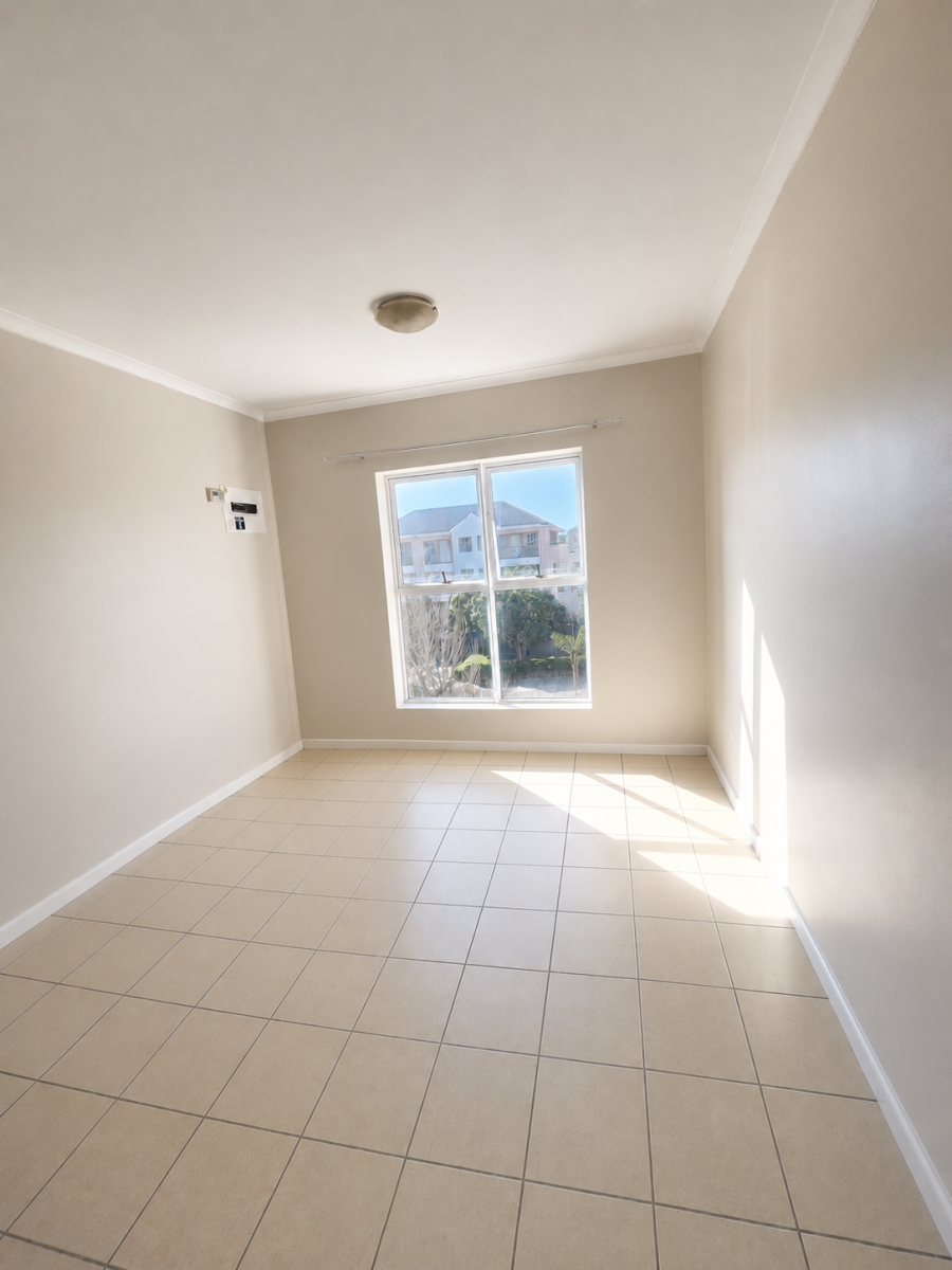 To Let 2 Bedroom Property for Rent in Buh Rein Estate Western Cape